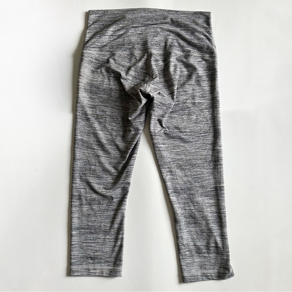 •LULULEMON• Wunder Under Hi Rise Crop 21” Space Dye Camo Grey Size 10 - Picture 6 of 10